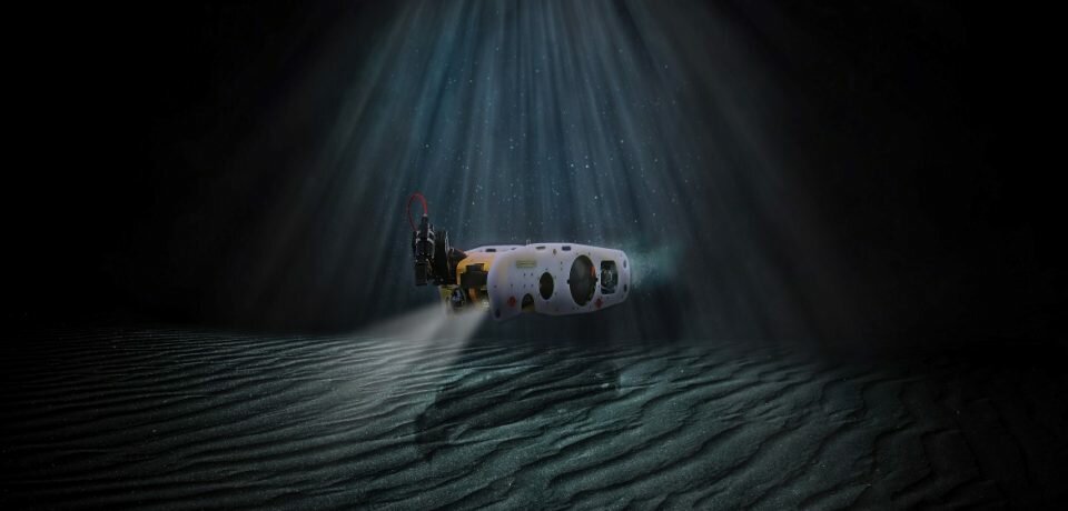 SAAB Develops Underwater Anti-IED Robot – Sea Wasp